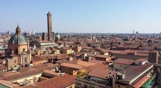 Free Walking Tour Bologna | Guruwalk