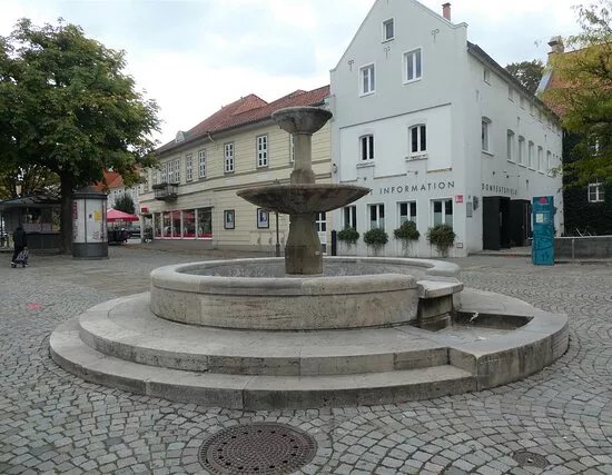Festspielbrunnen