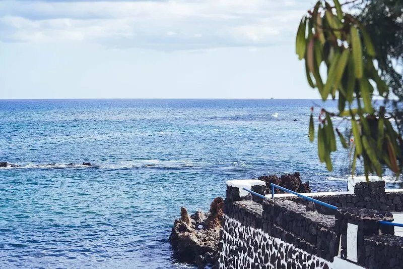 Top floor apartment, roof terrace with sea view, two bedrooms, Adults Only