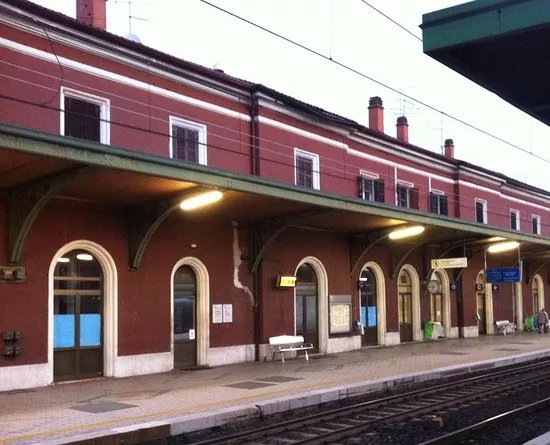 Stazione Ferroviaria Peschiera del Garda