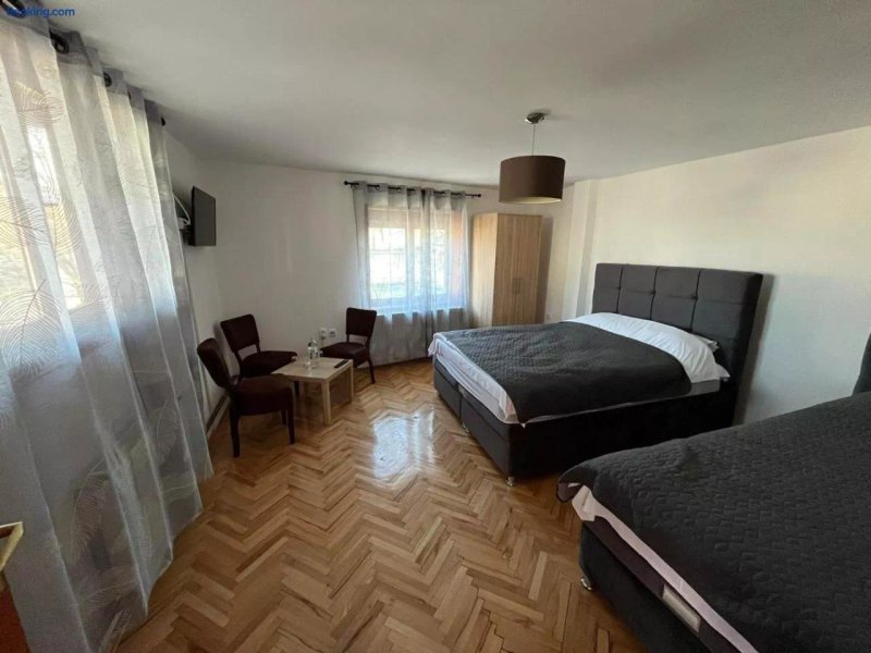 9 Mezeta