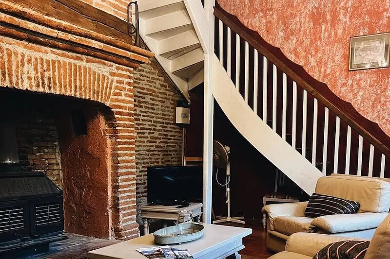 La Maison du Verger: beautiful 19th century house with heated swimming pool