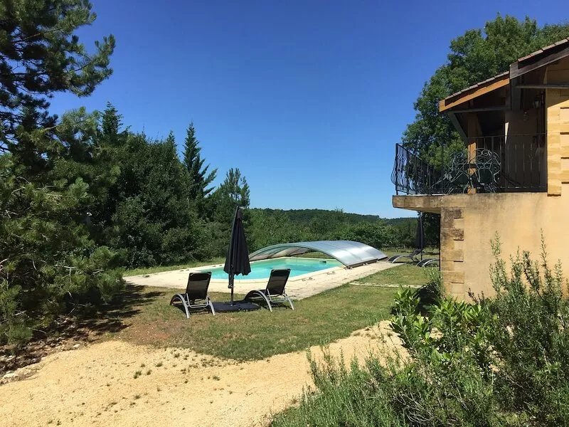 Nice house, no neighbors, very quiet, 5 km from Castelnaud, Beynac, Domme