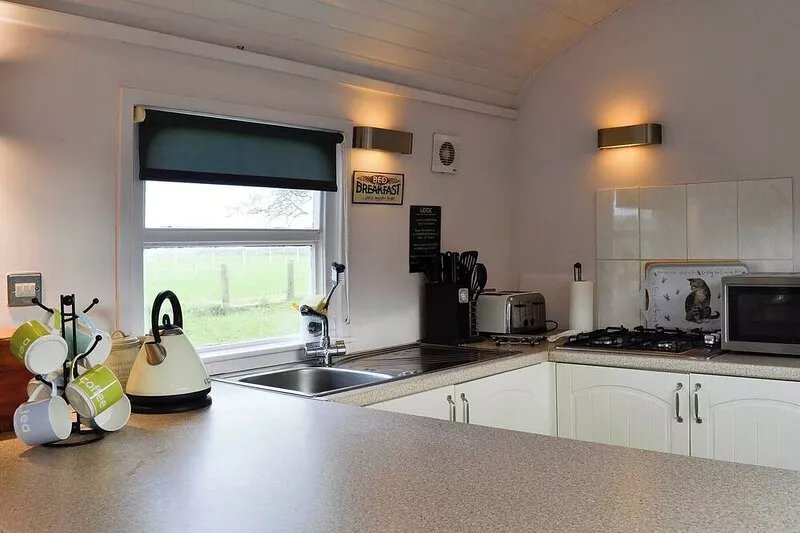 3 bedroom accommodation in Bridge of Dee, near Castle Douglas