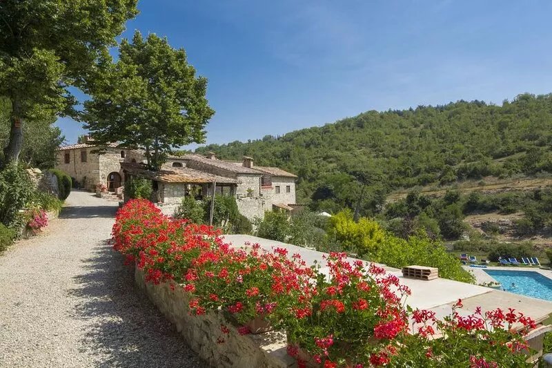 Authentic Farmhouse on  Chianti Estate between  Florence & Siena