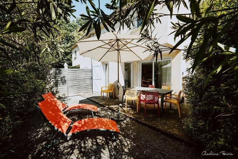 Holiday Home 'Gite Villa T3' with Shared Pool, Wi-Fi and Air Conditioning