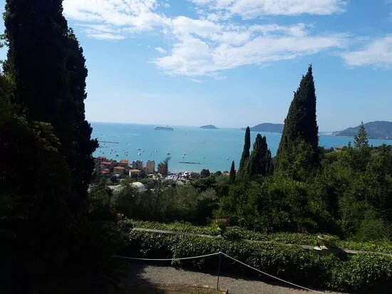 Villa Rezzola