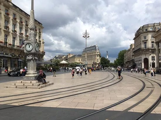Place de la Comedie