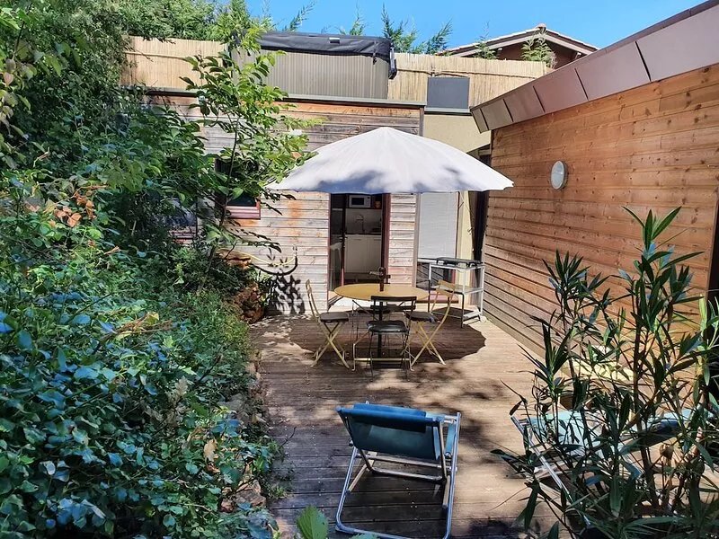 Adorable mini loft Poleymieux au mont d'or near Lyon, view, quiet, SPA