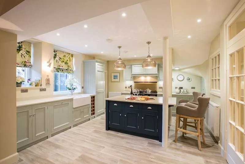 Magnificent home - 4 minute walk to Old Course, perfect for families or groups