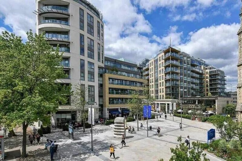 Heart of Ealing Apartment With Garden