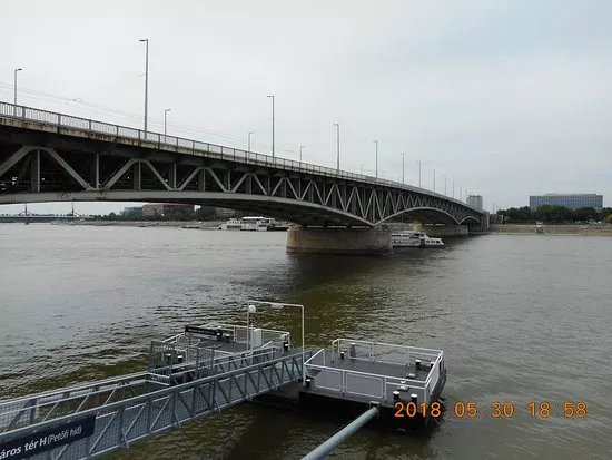 Petofi Bridge