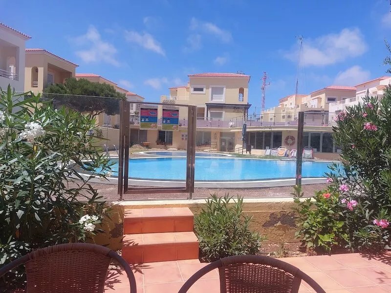 Detached Poolside Villa with private access. Fully licensed VV-2-35-0005465