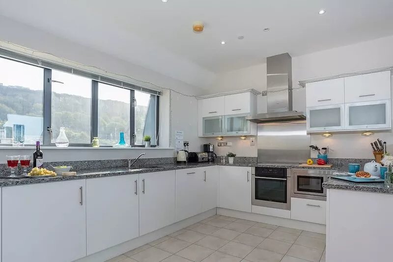 Comfort, luxury and panoramic views from an unrivalled position on the North