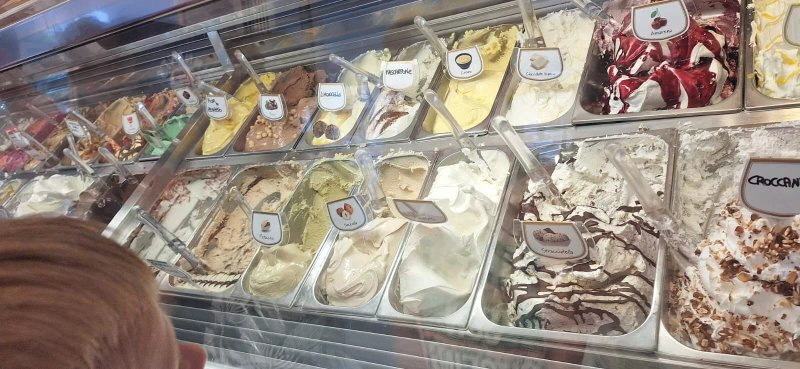 Gondola Gelateria