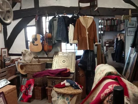 Tudor House antiques and collectibles