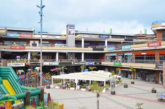 Multicentro Comercial El Trompo