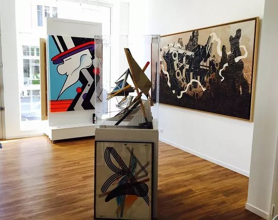 Orlinda Gallery