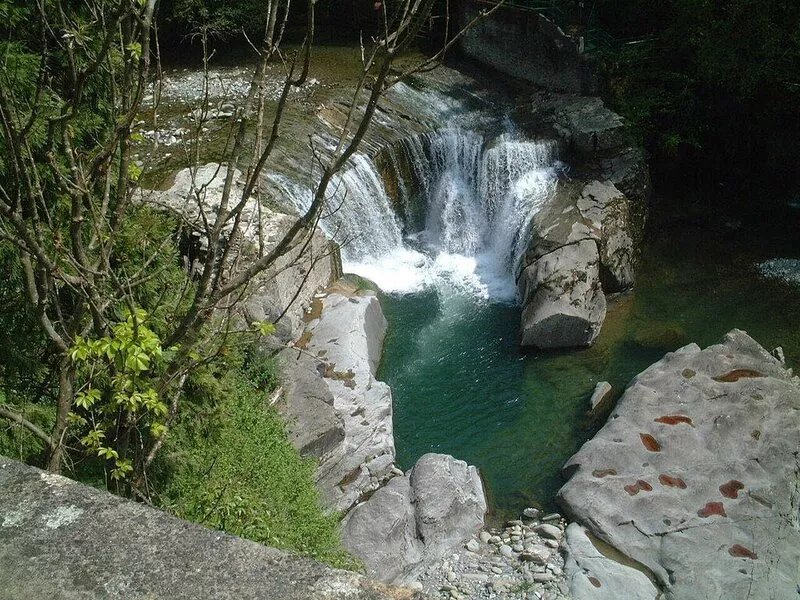 Beautiful rustic Tuscan villa overlooking the medieval village of Bagnone