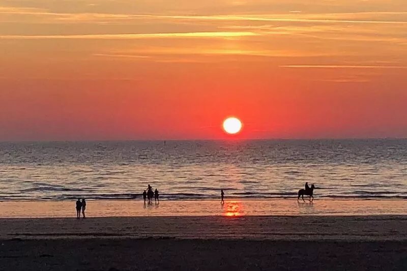 2p-Deauville - Res. P & V Golf Barriere- Close to sea and golf.  Unlimited Wifi