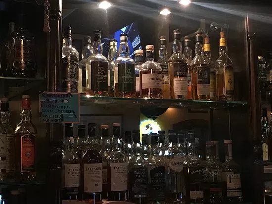 Mc Langs Irish Pub