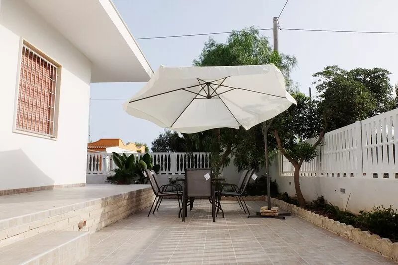 Two bedrooms villa with garden, barbecue (TL27)