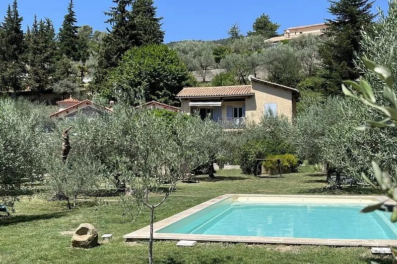 Adjoining apartment country house with superb views south.