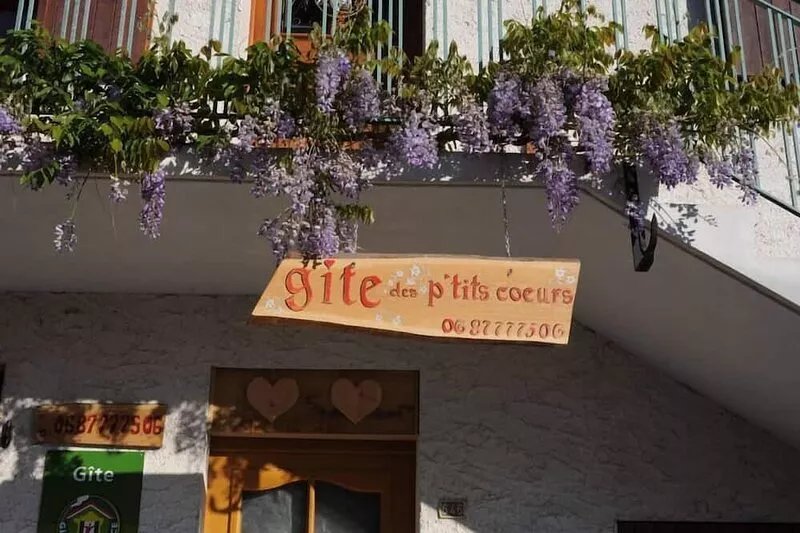 Large duplex 3 km from Lake Annecy