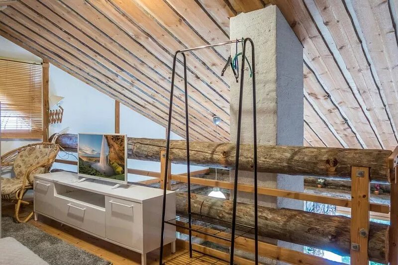 Vuokatinportti a 11 by Interhome