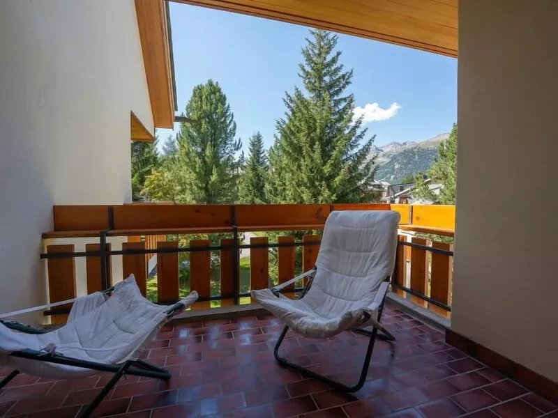 Chesa Nair 9D by Interhome