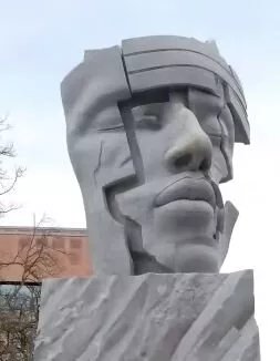 Skulptur Re Africano