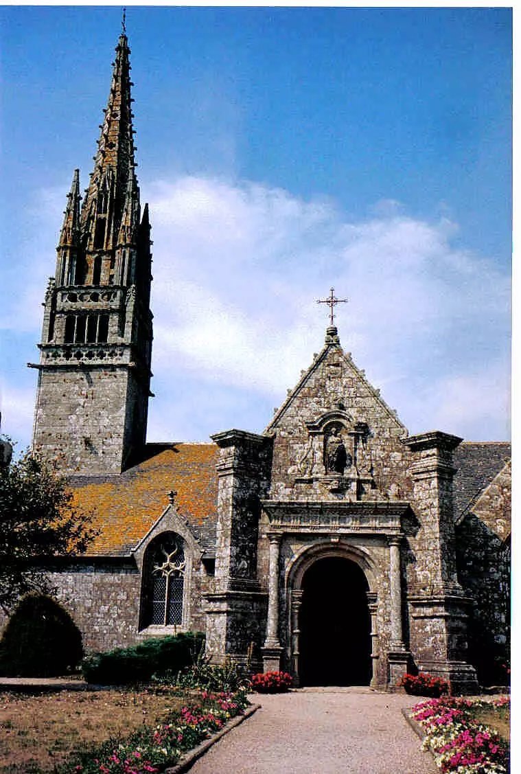 Eglise Notre-Dame de la Clarte et Saint-Budoc