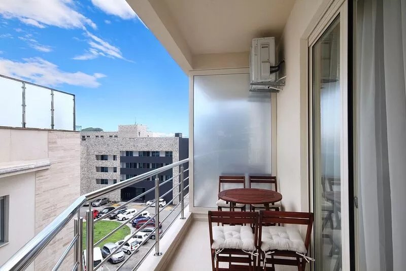 Aquamarine - two bedrooms app - Near the Old Town