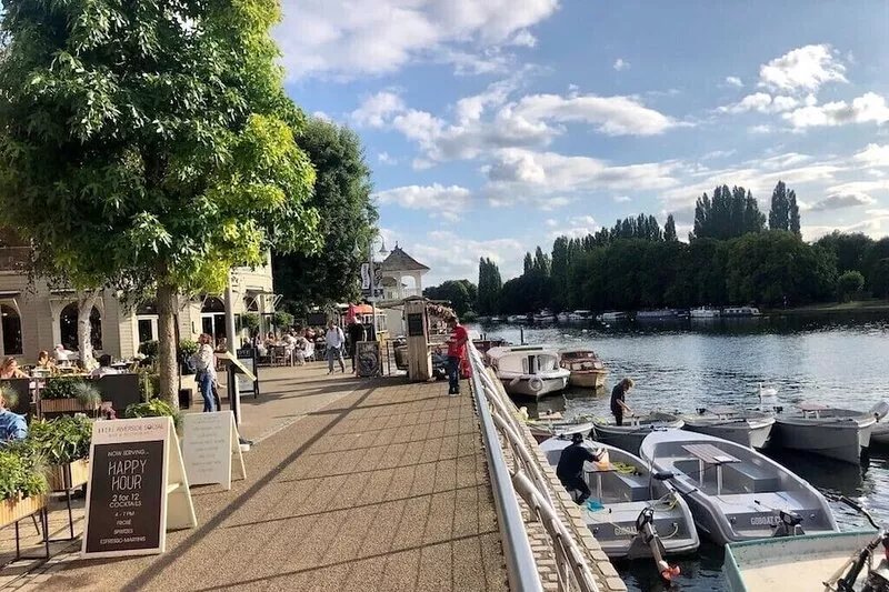 2 Bed, 2 bath apartment Kingston upon Thames / G. London