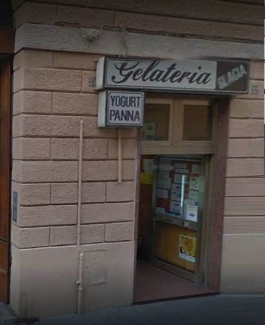 Gelateria Glacia di Cucchia Adriano