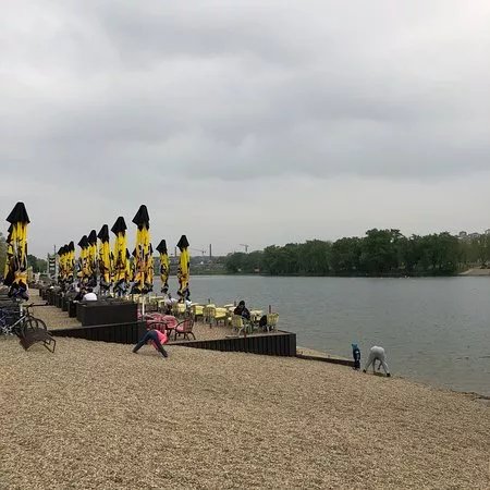 Ada lake