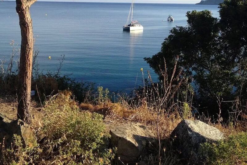 Maison Proche de la mer et de la Montagne. Randonneurs Bienvenus