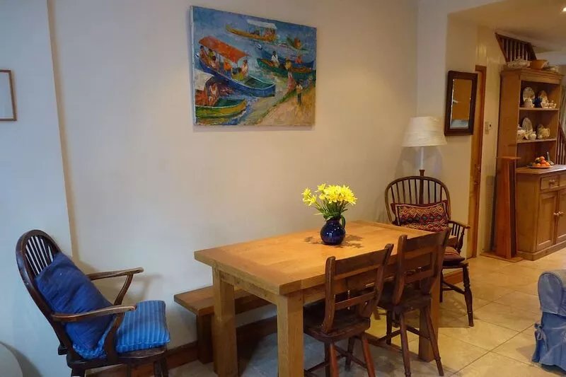 Grade II listed terraced house in Bath, Somerset