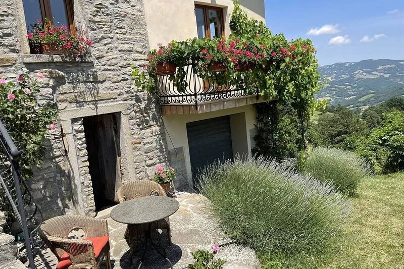 Heavenly Tuscan cottage a perfect romantic retreat for couples