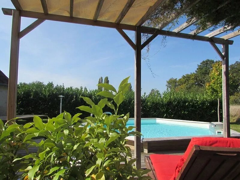 A Four Seasons/Five Stars Loire Valley Cottage, Grand Chateaux Area