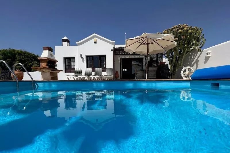 Villa met private pool in the centre of Playa Blanca