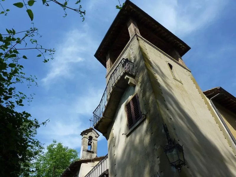 Charming country Tuscany Villa close to Florence