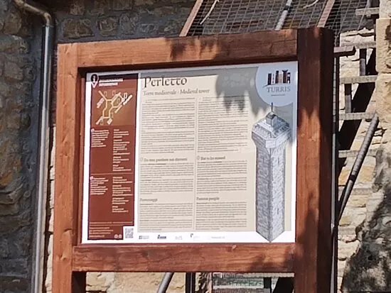 Torre Medievale Di Perletto