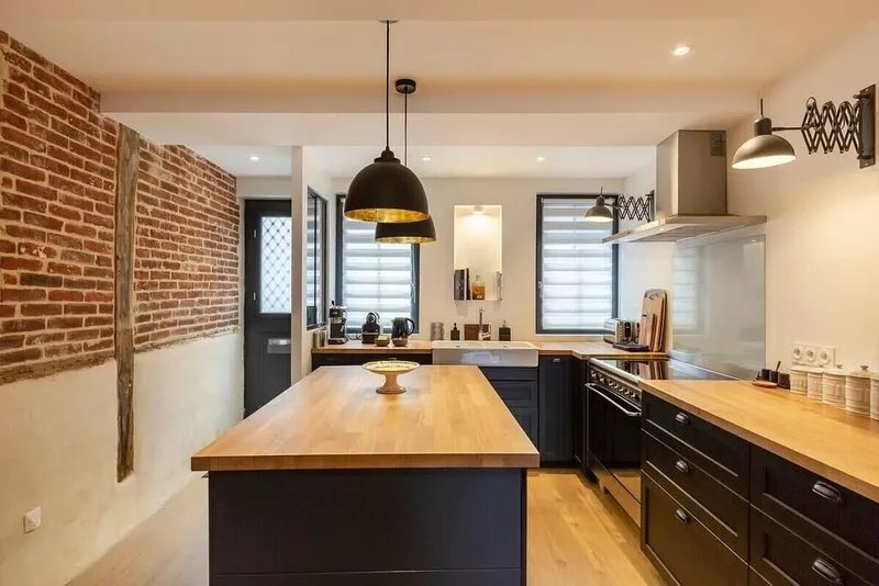 Au 106  - Nice house - Full historic center