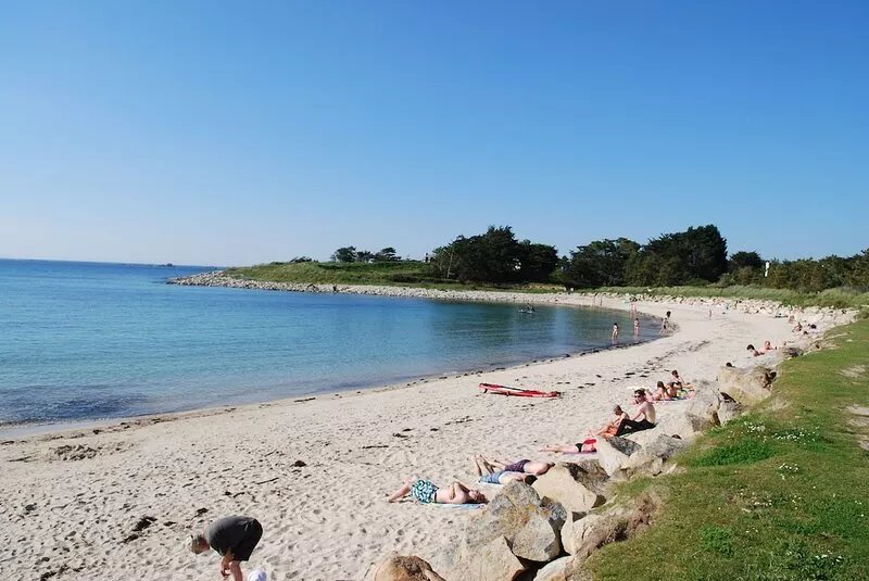 Spacious house completely renovated on the pink granite coast (Côtes d'Armor)