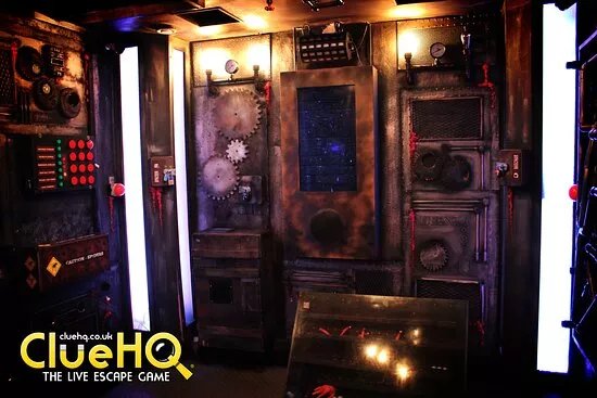 Clue HQ Birmingham - The Live Escape Game