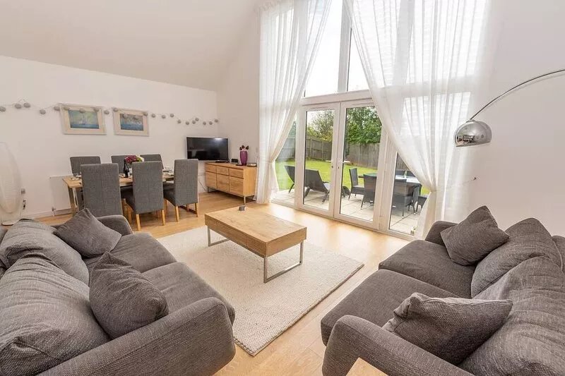 The Sheiling - Three Bedroom House, Sleeps 6