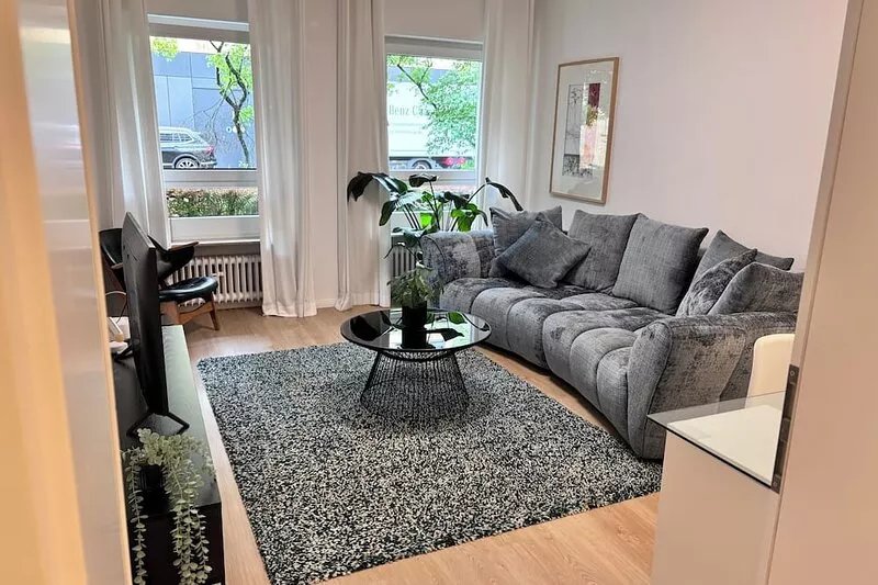 RaumtoGo No1 Modern and Quiet 2-bedroom downtown Wiesbaden