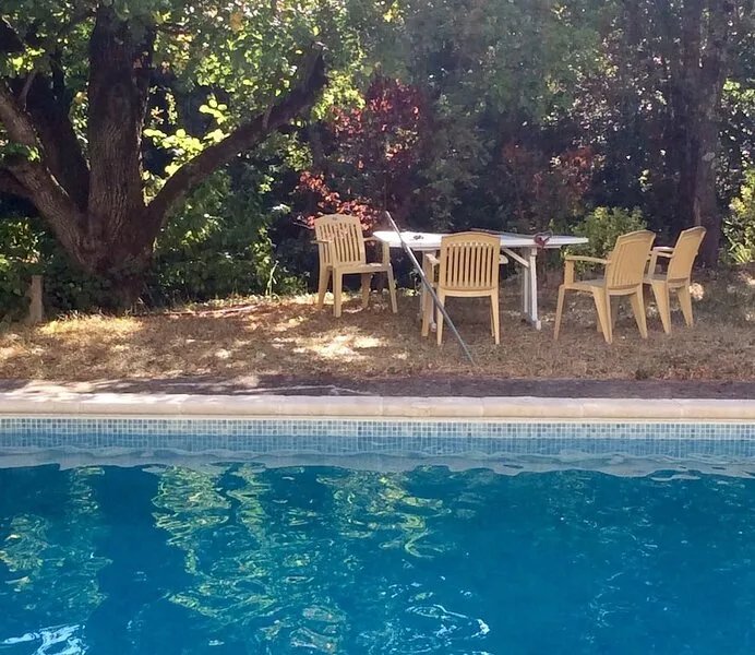 Maison de Vacances Dans le Luberon Avec Piscine et Jardin
