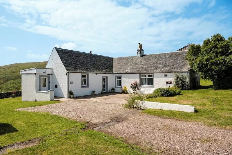 Coastal landscape, quiet location with abundant wildlife, bird watching